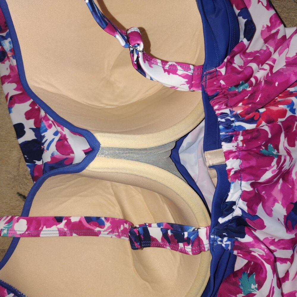 NWOT PLUS SIZE SWIM TOP/TANKINI - Picture 7 of 7